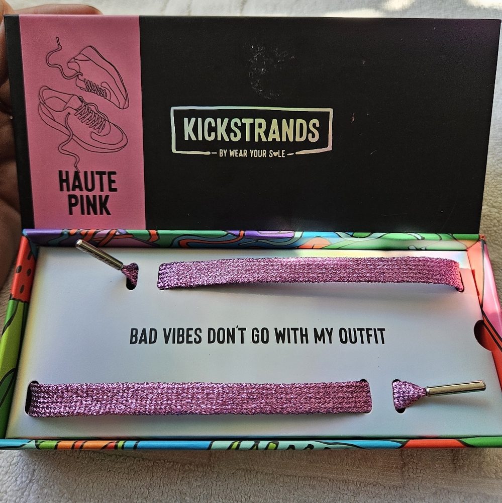 Kickstrands Haute Pink Shoelaces